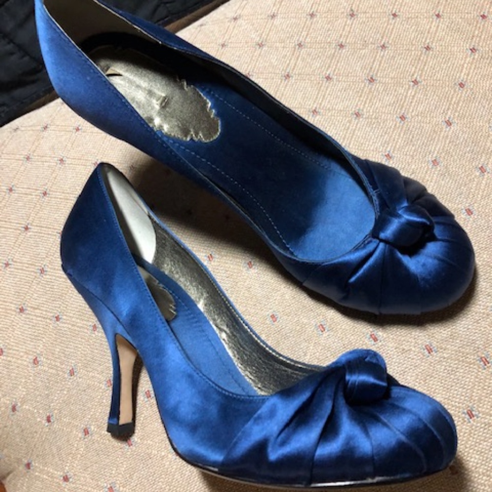 Shoes - Picture 8 of 8
